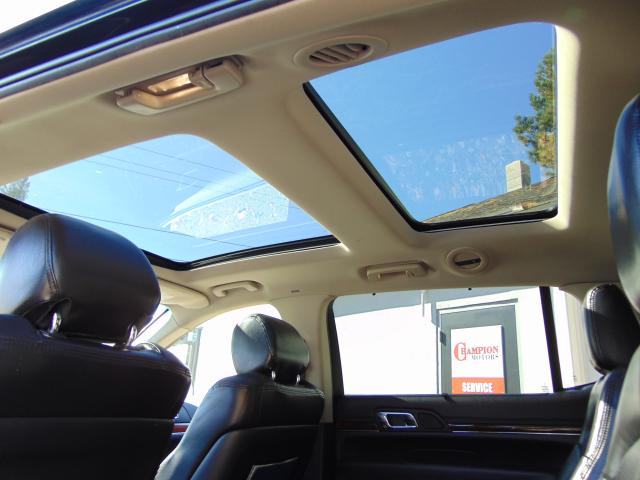 2LMHJ5AT0BBJ51024 - 2011 LINCOLN MKT BLACK photo 9