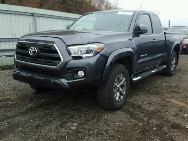 5TFSZ5AN9GX044098 - 2016 TOYOTA TACOMA ACC CHARCOAL photo 2