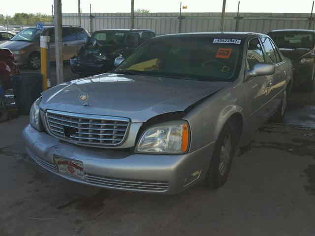 1G6KD54Y15U111850 - 2005 CADILLAC DEVILLE SILVER photo 2