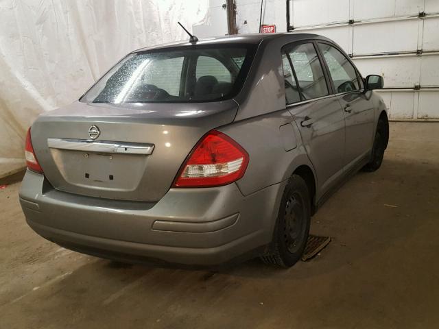 3N1BC11E59L370783 - 2009 NISSAN VERSA S SILVER photo 4