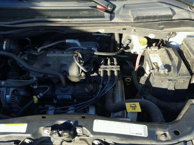 2A8HR44E09R547738 - 2009 CHRYSLER TOWN & COU SILVER photo 7