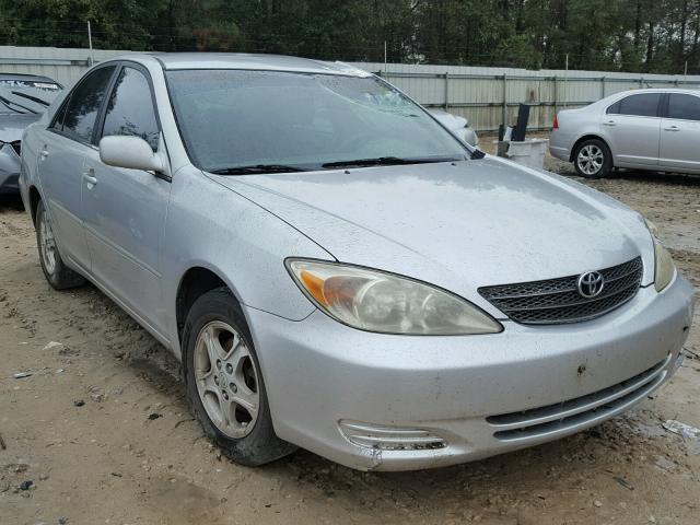 4T1BE32K42U604054 - 2002 TOYOTA CAMRY LE SILVER photo 1