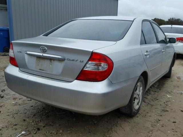 4T1BE32K42U604054 - 2002 TOYOTA CAMRY LE SILVER photo 4