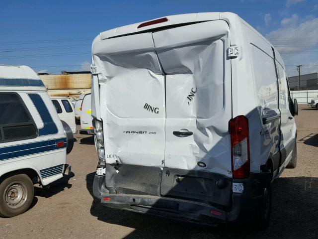 1FTYR2CM3HKA04661 - 2017 FORD TRANSIT T- WHITE photo 4