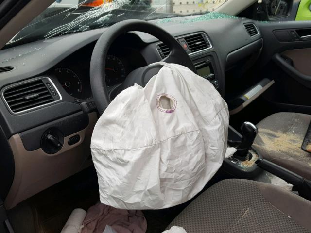 3VW2K7AJ5BM371834 - 2011 VOLKSWAGEN JETTA BASE BROWN photo 9