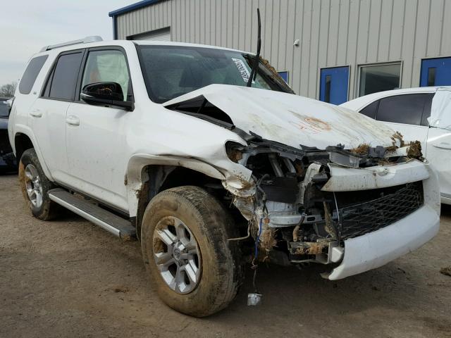 JTEBU5JR9F5212765 - 2015 TOYOTA 4RUNNER SR WHITE photo 1