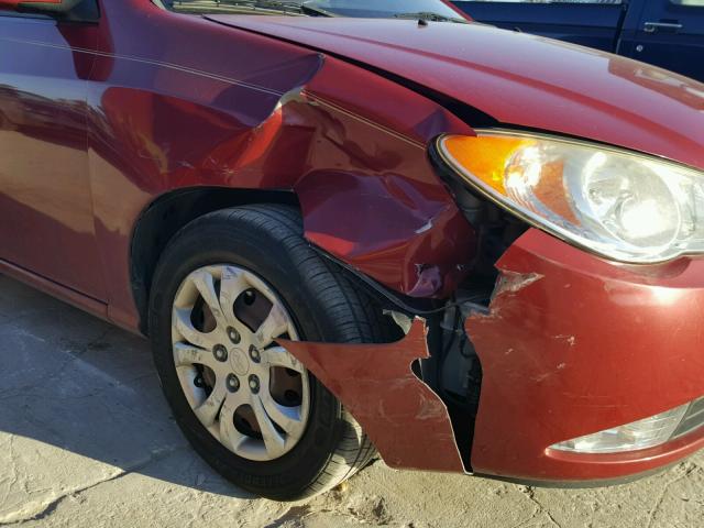 KMHDU4AD5AU099645 - 2010 HYUNDAI ELANTRA BL RED photo 9