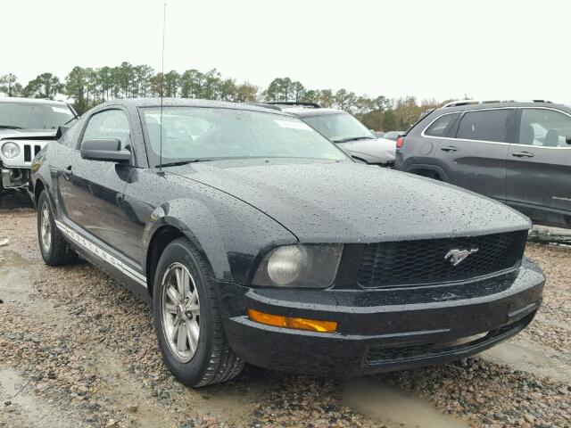 1ZVFT80N775220547 - 2007 FORD MUSTANG BLACK photo 1