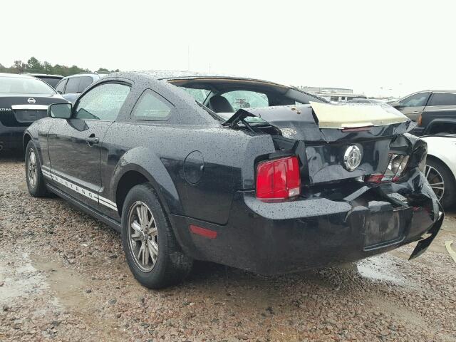 1ZVFT80N775220547 - 2007 FORD MUSTANG BLACK photo 3