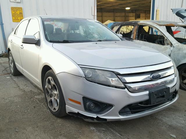 3FAHP0HA3AR158075 - 2010 FORD FUSION SE SILVER photo 1