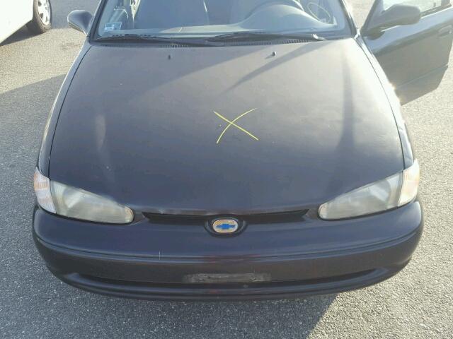 1Y1SK5289YZ425450 - 2000 CHEVROLET GEO PRIZM 黑色 照片 7