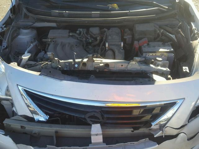 3N1CN7AP3CL944551 - 2012 NISSAN VERSA S SILVER photo 7