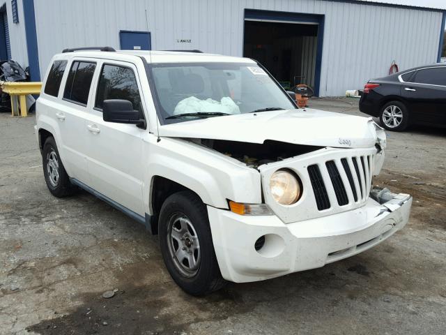 1J4NT2GB3AD531570 - 2010 JEEP PATRIOT SP WHITE photo 1