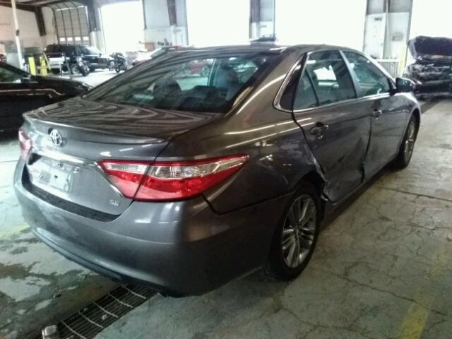 4T1BF1FK8GU156873 - 2016 TOYOTA CAMRY LE CHARCOAL photo 4