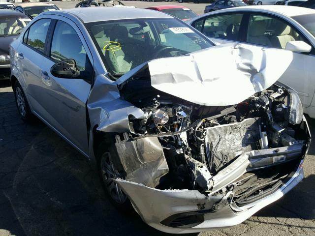 1G1JB5SG6H4147278 - 2017 CHEVROLET SONIC LS 银色 照片 1