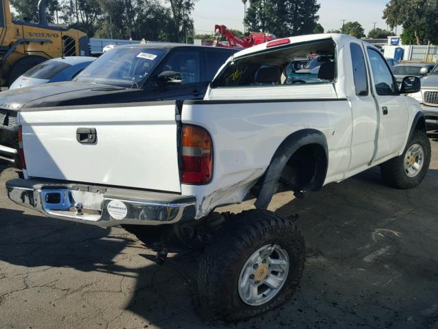 4TASN92N4YZ656843 - 2000 TOYOTA TACOMA XTR WHITE photo 4