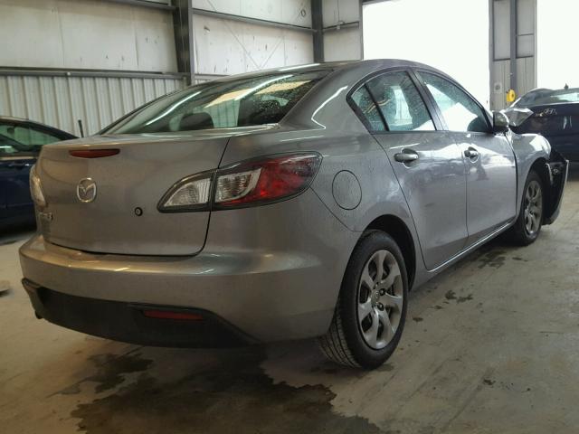 JM1BL1UF7B1496027 - 2011 MAZDA 3 I GRAY photo 4