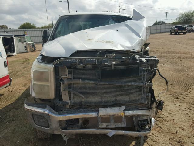 1FT8W3BT5CED21596 - 2012 FORD F350 SUPER WHITE photo 10