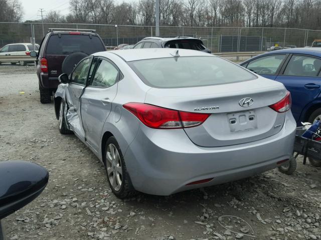 5NPDH4AE8DH214738 - 2013 HYUNDAI ELANTRA GL SILVER photo 3