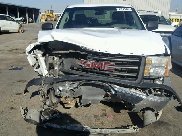 1GTPCTEA5AZ278978 - 2010 GMC SIERRA C15 WHITE photo 9