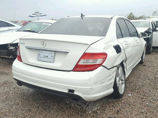 WDDGF5GB1AF429055 - 2010 MERCEDES-BENZ C 350 WHITE photo 4