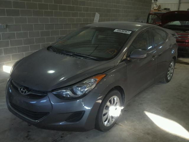 5NPDH4AE7CH072204 - 2012 HYUNDAI ELANTRA GL GRAY photo 2