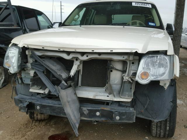 1FMEU65E48UA89394 - 2008 FORD EXPLORER L WHITE photo 9