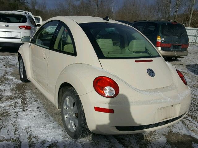 3VWPW3AG3AM021995 - 2010 VOLKSWAGEN NEW BEETLE კრემისფერი ფოტო 3