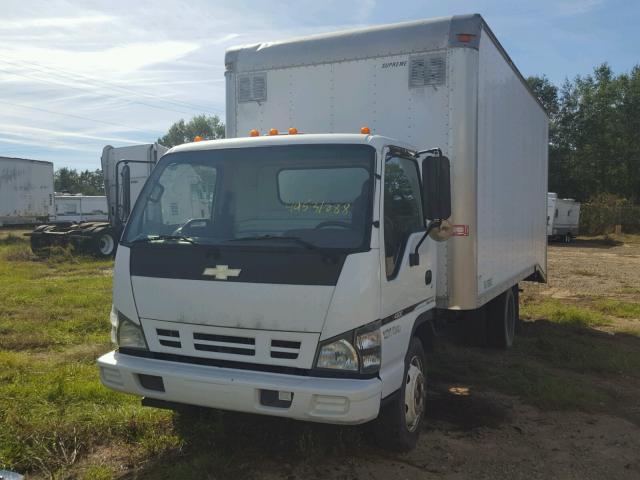 4KBC4B1U37J801920 - 2007 CHEVROLET 4500 W4504 WHITE photo 2