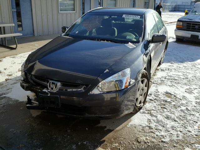 1HGCM56415A024769 - 2005 HONDA ACCORD LX CHARCOAL photo 2