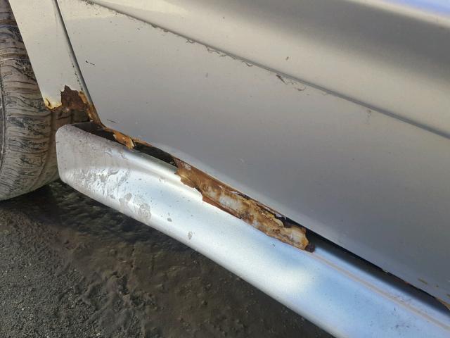 1G2NE52T91M675212 - 2001 PONTIAC GRAND AM S 银色 照片 9