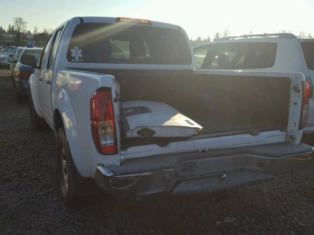 1N6AD0EV9BC433585 - 2011 NISSAN FRONTIER S WHITE photo 3