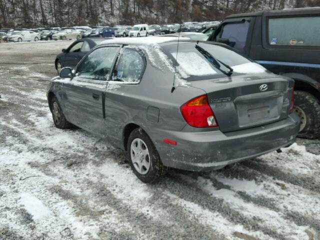 KMHCG35C24U303711 - 2004 HYUNDAI ACCENT GL GRAY photo 3