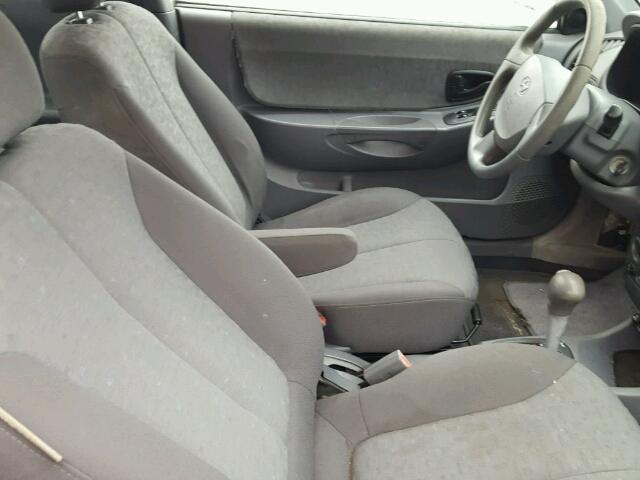 KMHCG35C24U303711 - 2004 HYUNDAI ACCENT GL GRAY photo 5