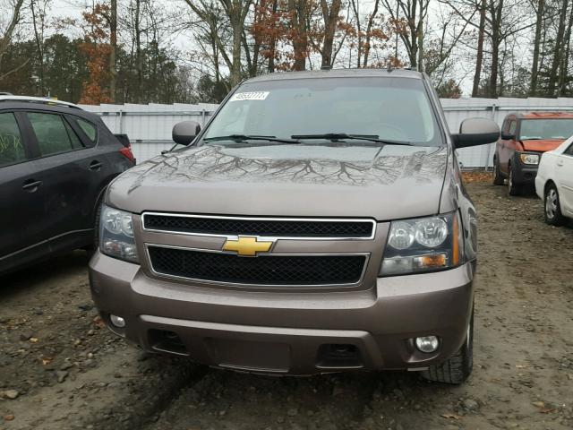 1GNSKJE7XDR270828 - 2013 CHEVROLET SUBURBAN K BROWN photo 9