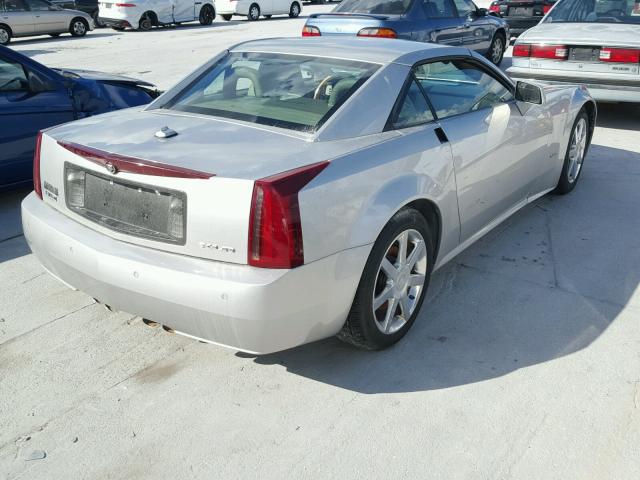 1G6YV34A545601280 - 2004 CADILLAC XLR SILVER photo 4