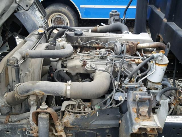 J8DB4B14037011133 - 2003 GMC W3500 W350 WHITE photo 7