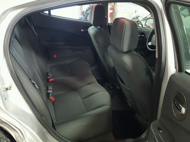 2G2WP522951170875 - 2005 PONTIAC GRAND PRIX SILVER photo 6