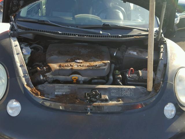 3VWFE21C03M431100 - 2003 VOLKSWAGEN NEW BEETLE 黑色 照片 7