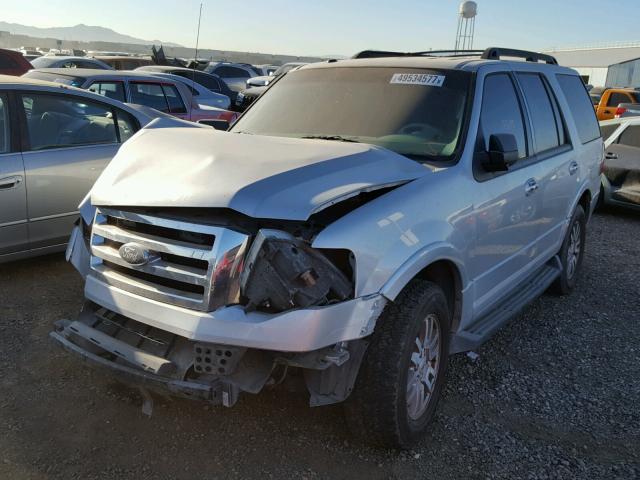 1FMJU1H58BEF21354 - 2011 FORD EXPEDITION SILVER photo 2