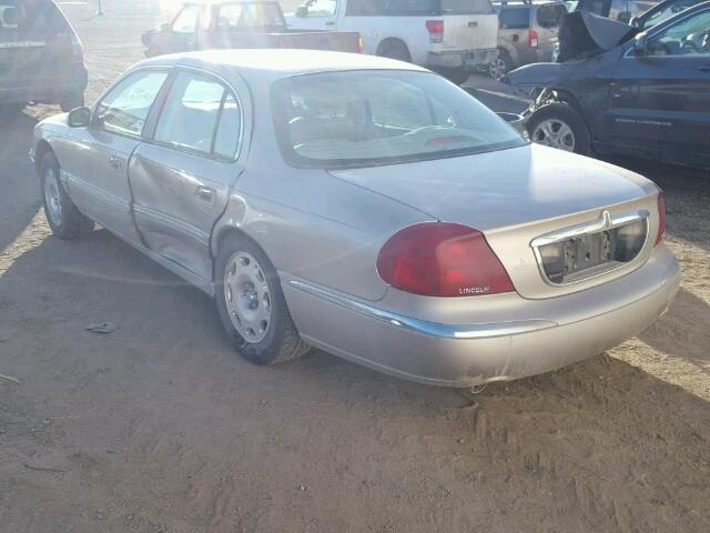 1LNHM97V32Y684247 - 2002 LINCOLN CONTINENTA GOLD photo 3