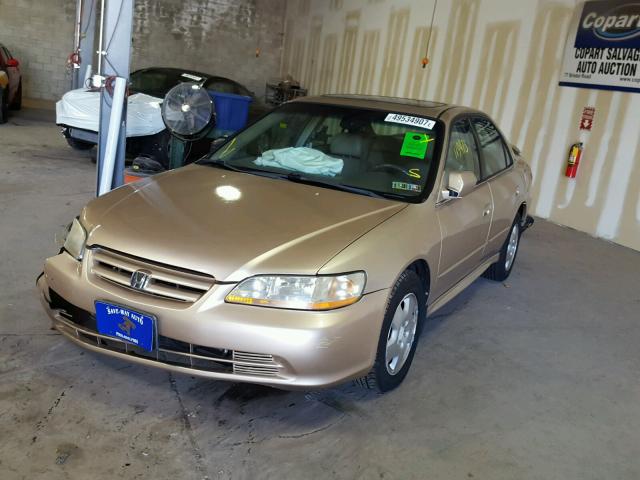 1HGCG16502A051496 - 2002 HONDA ACCORD EX BEIGE photo 2