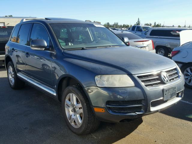 WVGCM77L44D081170 - 2004 VOLKSWAGEN TOUAREG 4. GRAY photo 1