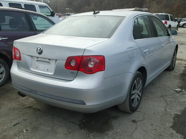 3VWSG71K86M778322 - 2006 VOLKSWAGEN JETTA 2.5 SILVER photo 4