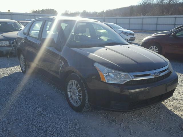 1FAHP35N48W276443 - 2008 FORD FOCUS SE BLACK photo 1