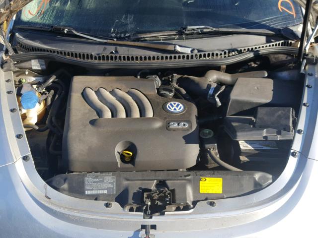 3VWBC21C7YM471895 - 2000 VOLKSWAGEN NEW BEETLE 银色 照片 7