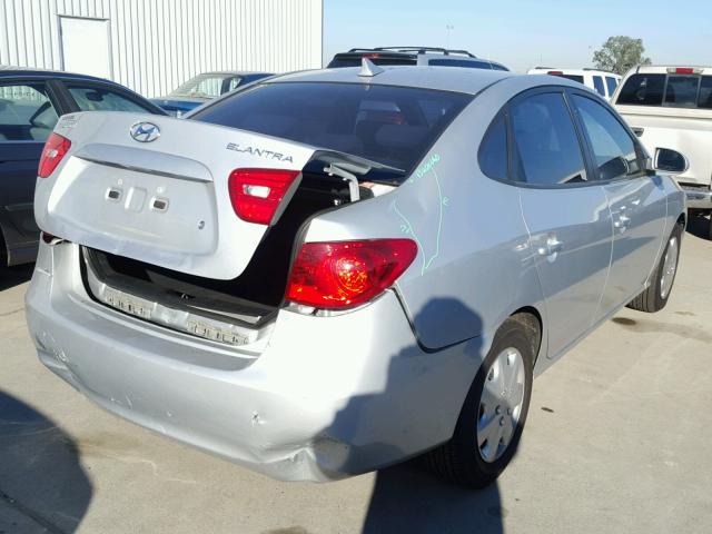 KMHDU46D19U706998 - 2009 HYUNDAI ELANTRA GL SILVER photo 4