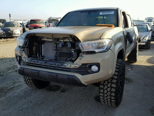 3TMCZ5AN0HM075445 - 2017 TOYOTA TACOMA DOU BROWN photo 2