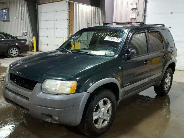 1FMCU04122KC59418 - 2002 FORD ESCAPE XLT GREEN photo 2