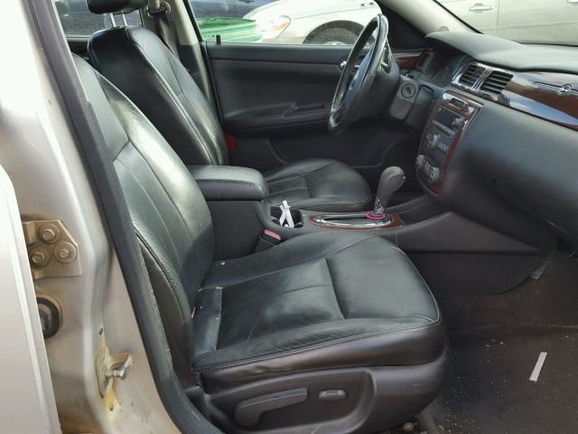 2G1WT58K481239922 - 2008 CHEVROLET IMPALA LT SILVER photo 5